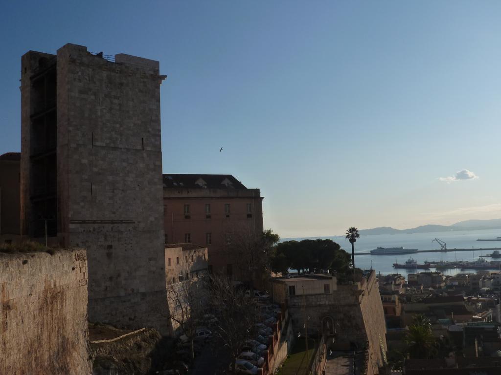 Ferienwohnung S Efisio In Cagliari Centre Q4825 Zimmer foto